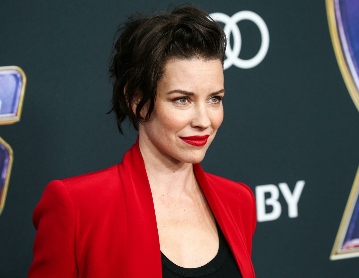 bitchy |  Evangeline Lilly went to the DC anti-vaxx rally to support ‘bodily sovereignty’