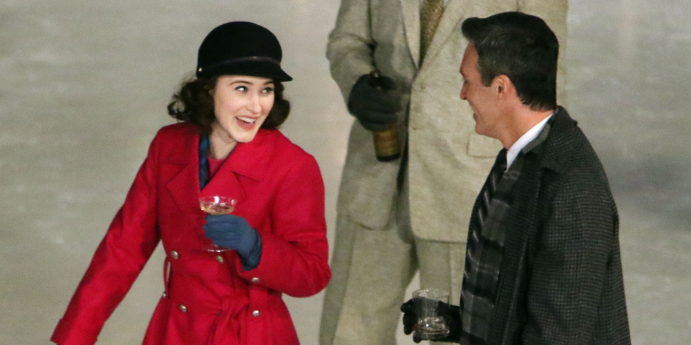 Reid Scott slips on the ice & Rachel Brosnahan kisses him while filming Marvelous Mrs. Maisel